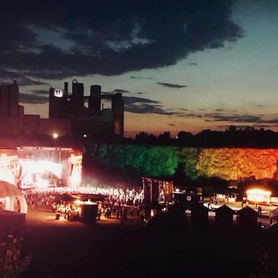 
                                Open-Air-Konzert im Steinbruch
                            