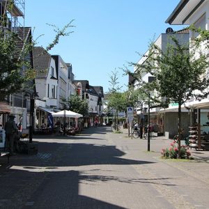 
                                Fußgängerzone (Blickrichtung vom Marktplatz)
                            