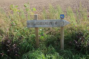 Schild "Der Weg ist das Ziel - Jakobsweg"