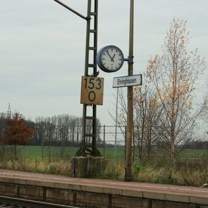 
                                Bahn-Haltepunkt
                            