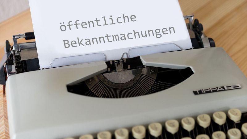 Bekanntmachungen